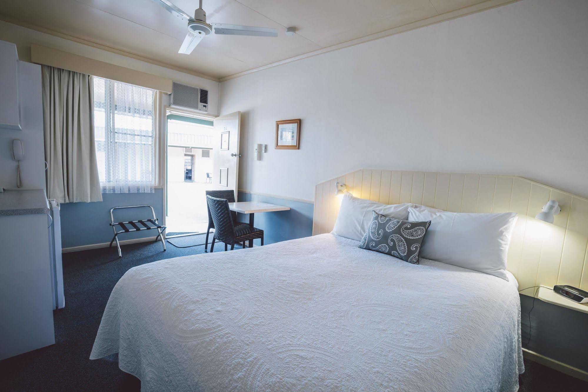 Boulevard Motel Stanthorpe Extérieur photo